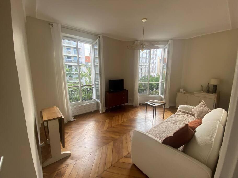 Cosy Square Gardette *
